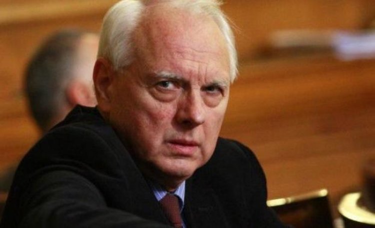  Македония да се извини или отзоваваме посланика ни
