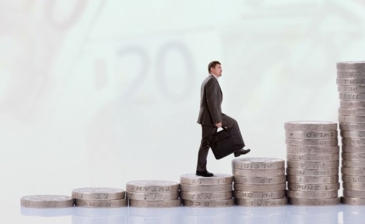 Младите се мръщят на заплата от един бон