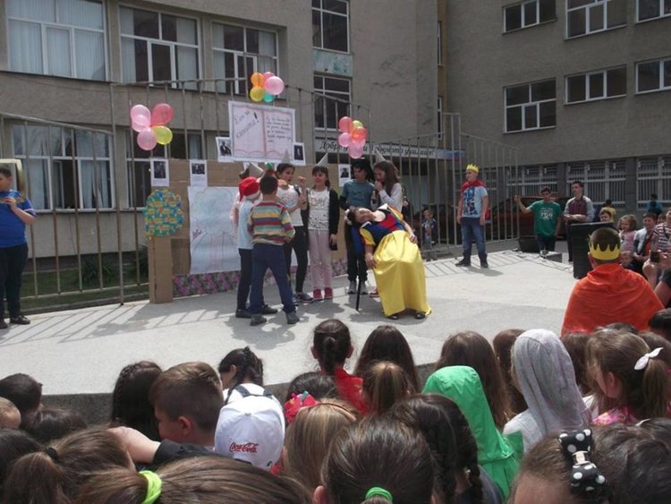 Маратон на четенето в "Славейков"представят театрална постановка
