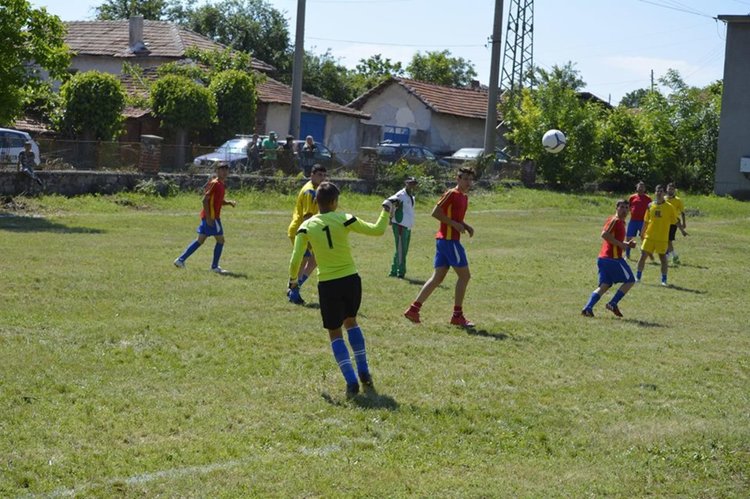 Ентусиасти се събраха на спортен празник в Татарево