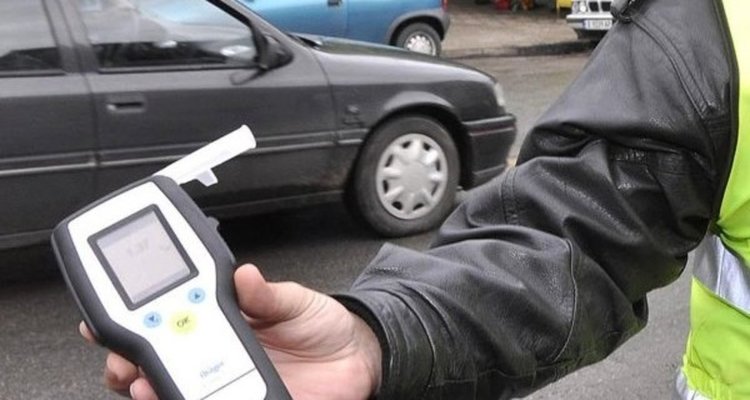 Постоянен арест за пияния турския шофьор, предложил рушвет на полицай