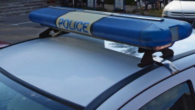 Хванаха младеж от Любимец с 13 нелегални афганистанци в колата