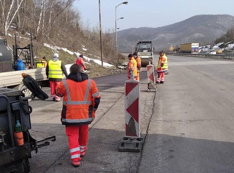 Прибраха  30 т отпадъци по АМ “Марица” преди границата с Турция
