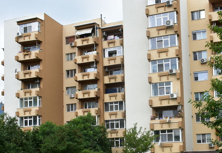 Приеха изменения в наредбата на община Асеновград за правото на ползване на общински жилища