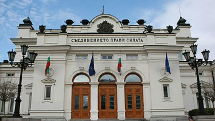 10 въпроса, които нито една партия не повдига. А би трябвало