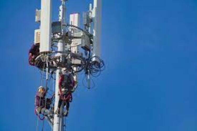 ЕС забранява прехвърлянето на технологии на Ericsson и Nokia към руските държавни телекомуникационни оператори