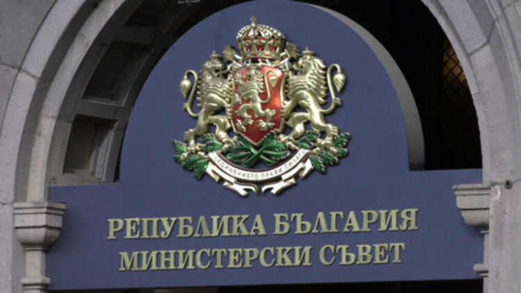 Служебното правителство е изискало информация по случая с камиона, взривен на Кримския мост