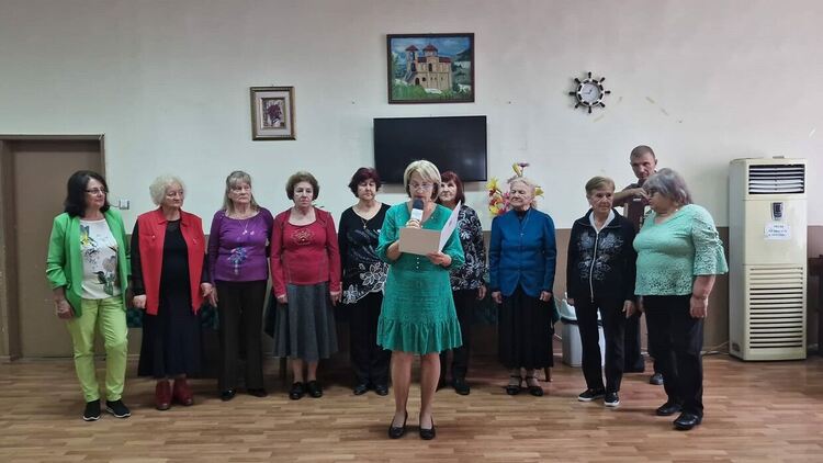 Пенсионерската организация в Асеновград отбеляза Международния ден на възрастните хора 