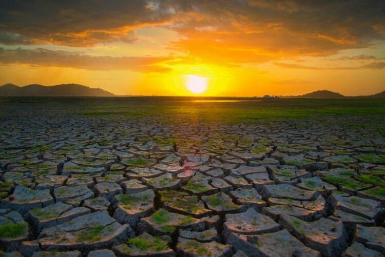  IPCC: Светът има едва 7 години, за да намали емисиите си наполовина