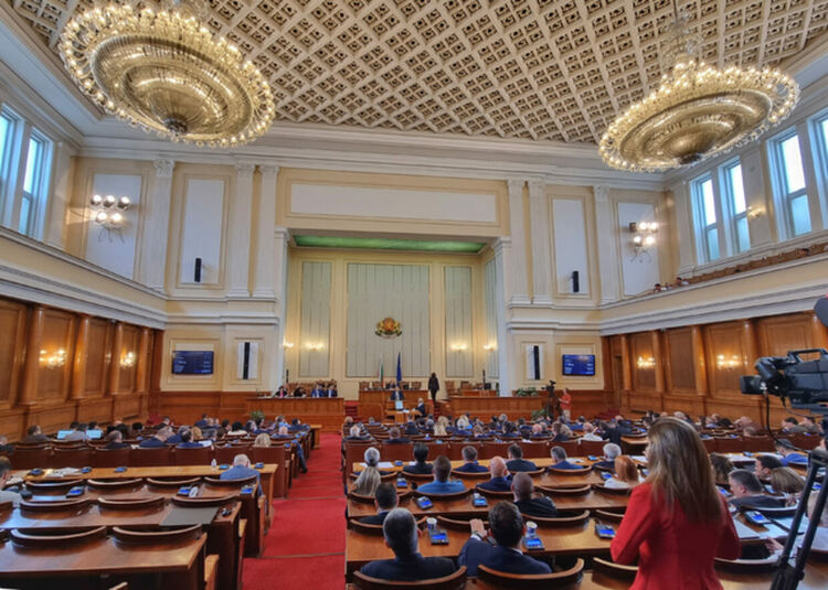 Държавният бюджет за 2023 г., както и бюджетите на НЗОК и ДОО влизат в пленарната зала
