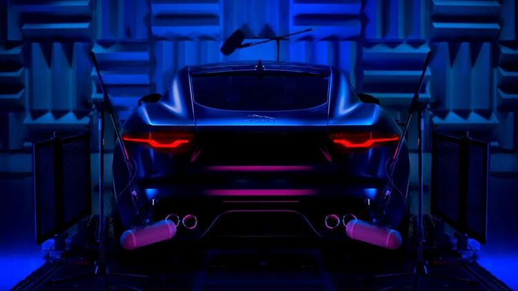Британската библиотека архивира рева на Jaguar V8 за поколенията
