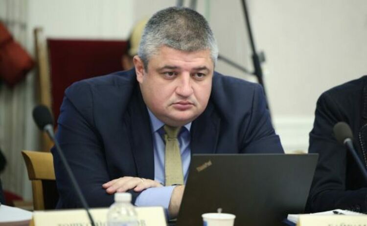 ДПС-Пеевски взе ключовата бюджетна комисия, а ГЕРБ - правна, енергийна, отбрана и вътрешна