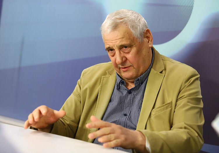 Илия Налбантов за ФрогНюз: Западът знае - волята на украинския народ се изправи пред руската ненаситност. Но къде е България? (част 2)