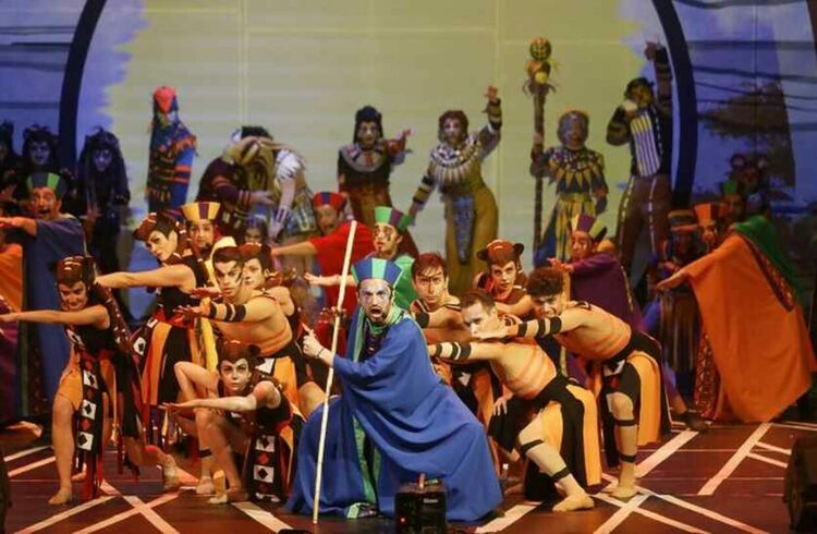 „Цар Лъв“ се завръща на сцената в НДК