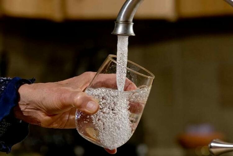 Масирана дезинфекция на водопровода в Борино, водата няма да е годна за консумация