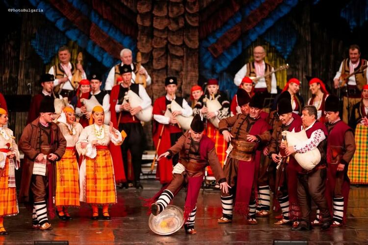 Заради авария в парната инсталация на РДТ - Смолян отлагат „Изтървани ритми“ на Ансамбъл „Родопа“