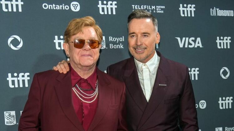 Elton John ще оглави благотворителен концерт