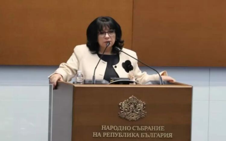 Новата власт натрупала 1 млрд. лв. дефицит само за месец