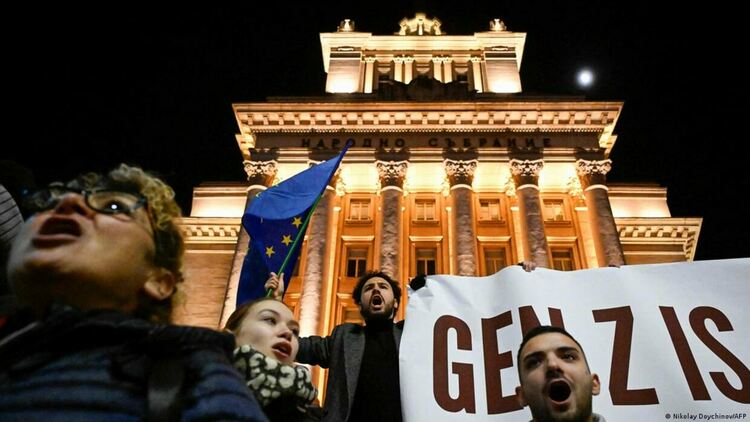 Лицата на протеста в изборните листи: шанс, но и риск