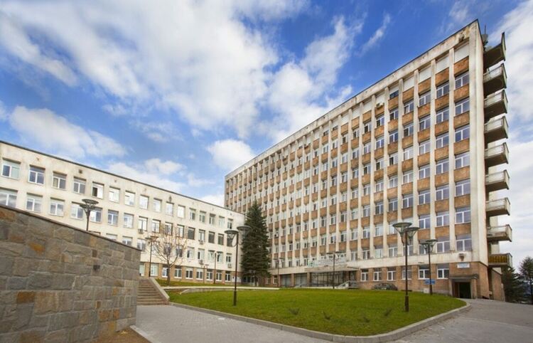 Болницатата в Смолян получи нова апаратура за близо 800 000 евро