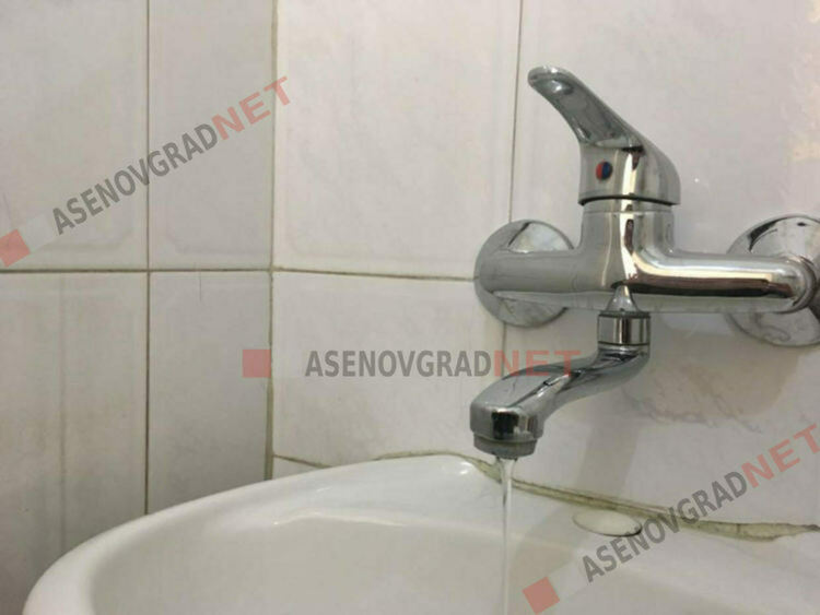Част от Асеновград отново осъмна без вода 