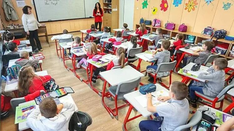 Гъвкава учебна година – различно начало и край, дълга ваканция през май