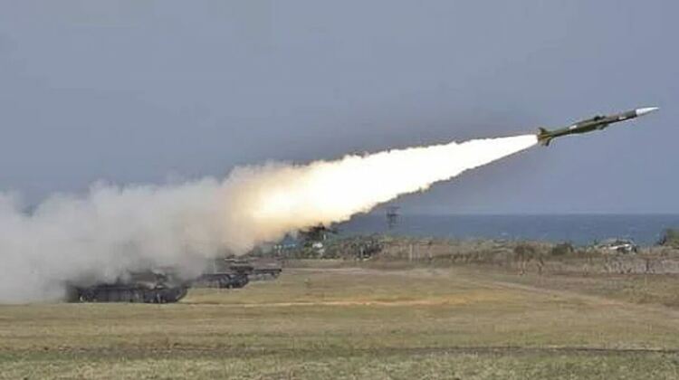 Reuters: Китай захранва Иран с 400 преносими зенитно-ракетни комплекса до седмици