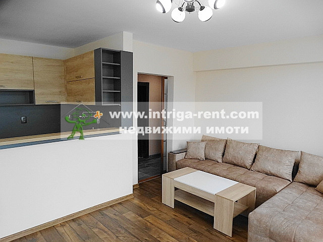№3411 Тристаен апартамент под наем от 05.01.2026г., кв. Каменни (близо до градска градина)