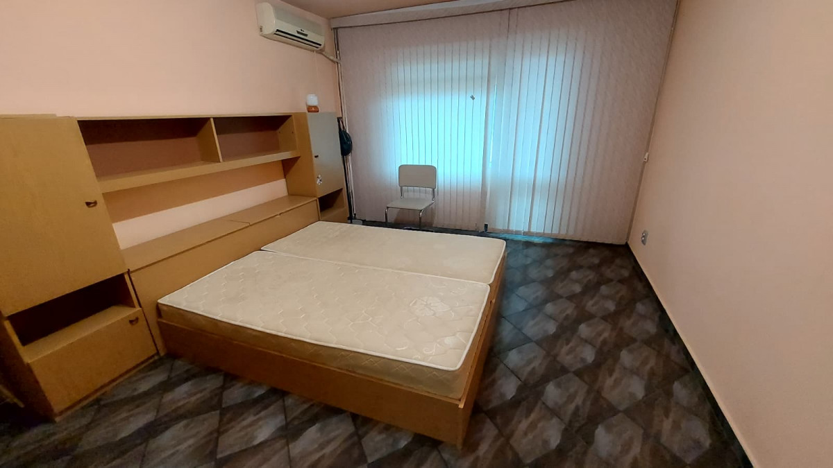 Тристаен апартамент в кв.Македонски,гр.Хасково