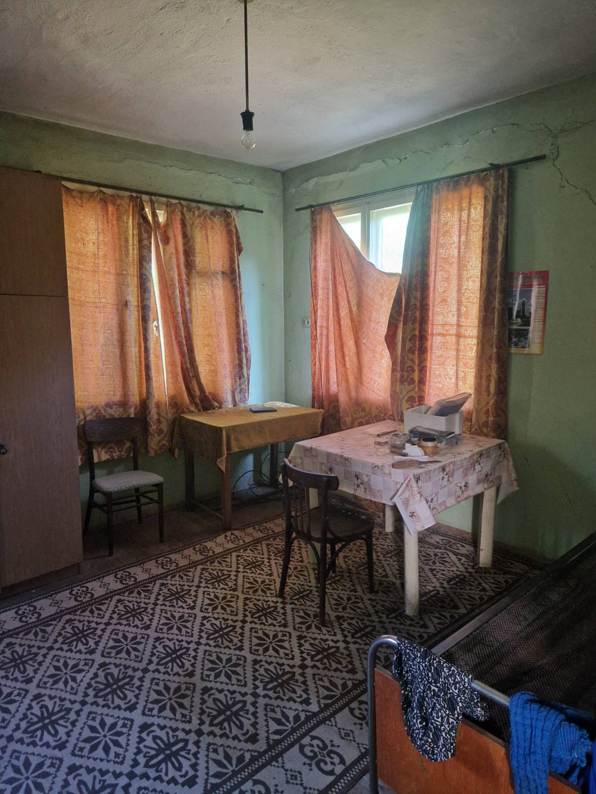 Къща с двор в с. Горски Извор, област Хасково