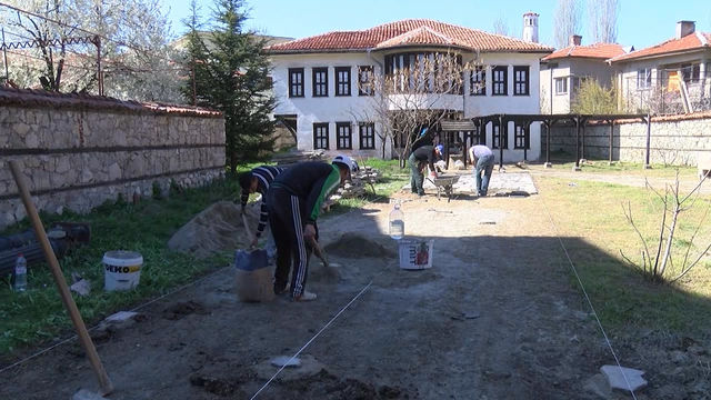 Започна дългоочакваният ремонт в Паскалевата къща