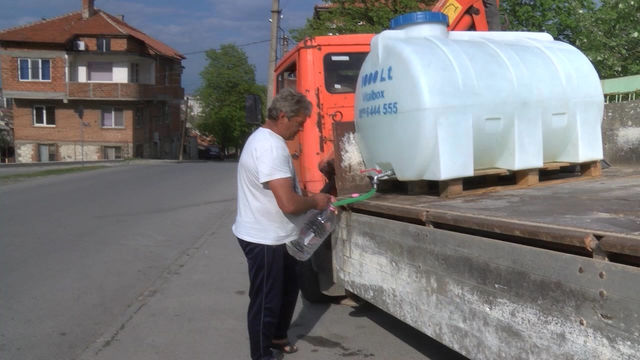 Делян Добрев иска спешно 2 млн. лв. за решаване на водната криза в Хасково