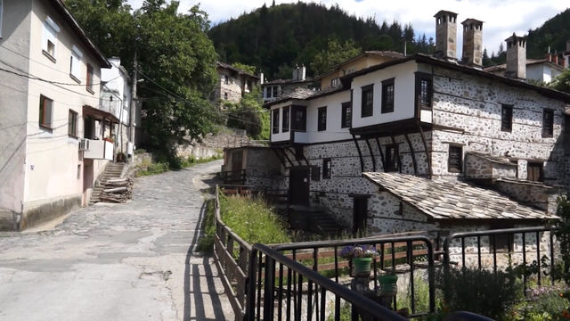 Учени от България и Гърция разискваха стопанския и културен живот в Родопите и Тракия през 19-ти и 20-ти век
