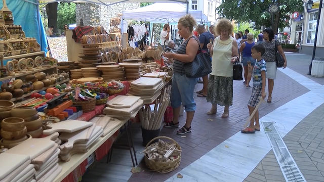 Чаршия на занаятите отново в центъра на Хасково